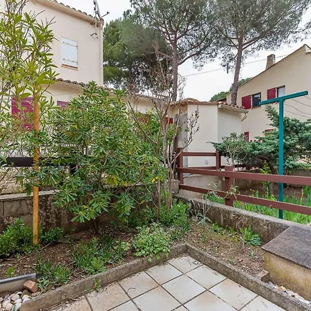 Apartment Family-friendly Apt With Pool