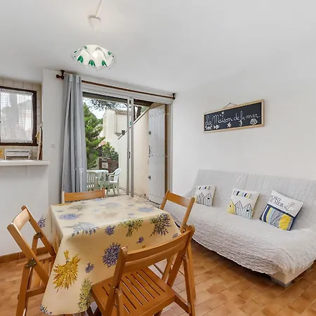 Family-friendly Apt With Pool Apartment Agde