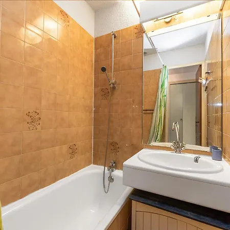 Family-friendly Apt With Pool Agde